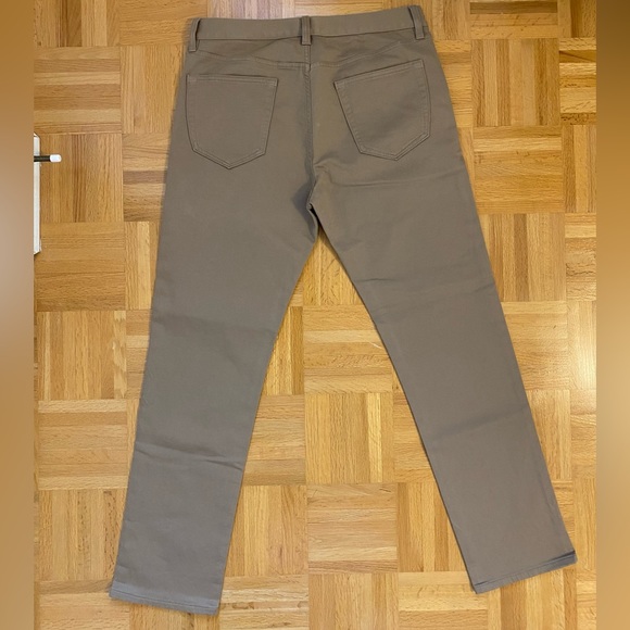 Men’s Banana Republic Traveller chinos/jeans/pants 33x30. - Picture 2 of 3